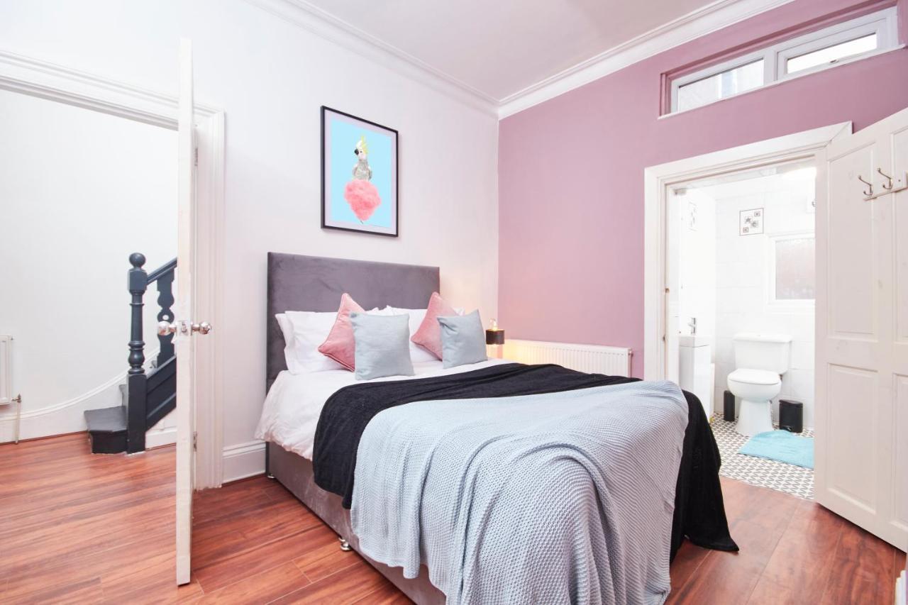 5 Bed House In Leamington Spa Perfect For Contractors With 7 Beds By Purestay - 14 Night Min! ภายนอก รูปภาพ