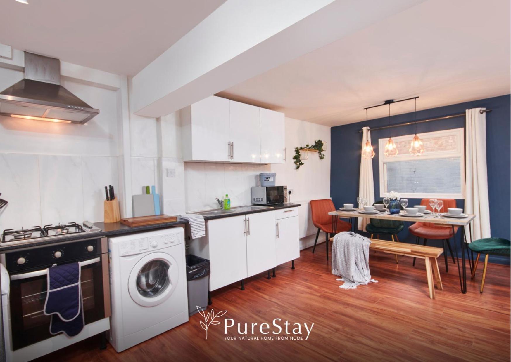 5 Bed House In Leamington Spa Perfect For Contractors With 7 Beds By Purestay - 14 Night Min! ภายนอก รูปภาพ