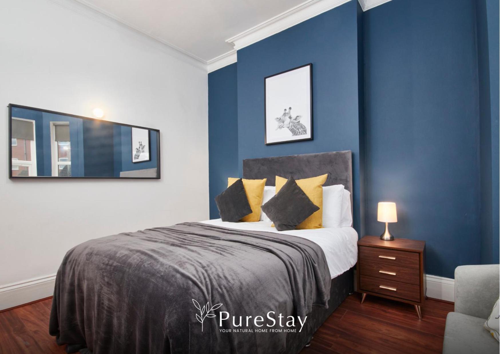 5 Bed House In Leamington Spa Perfect For Contractors With 7 Beds By Purestay - 14 Night Min! ภายนอก รูปภาพ