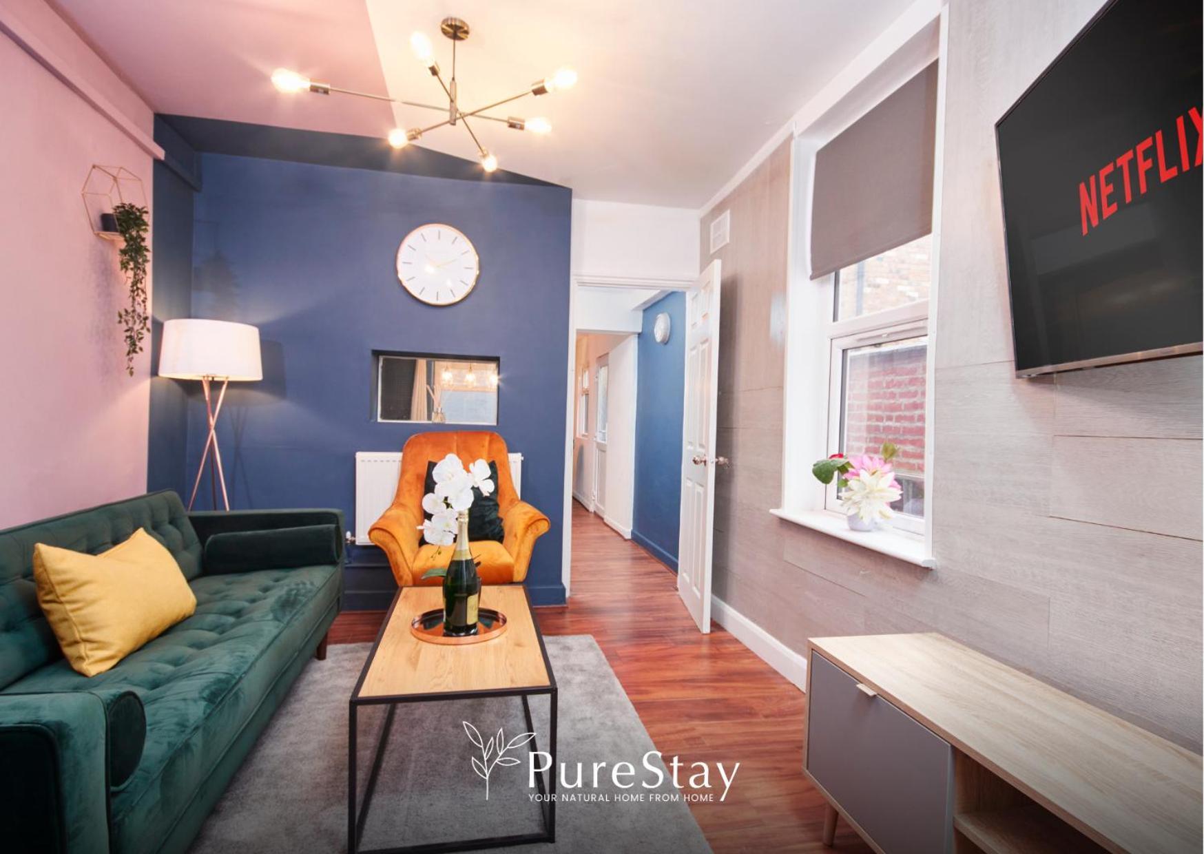 5 Bed House In Leamington Spa Perfect For Contractors With 7 Beds By Purestay - 14 Night Min! ภายนอก รูปภาพ